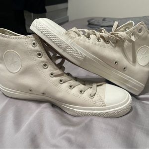 Converse Chuck Taylors II